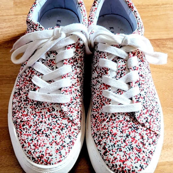 Katy Perry Sneakers, Size 6 - Picture 1 of 4